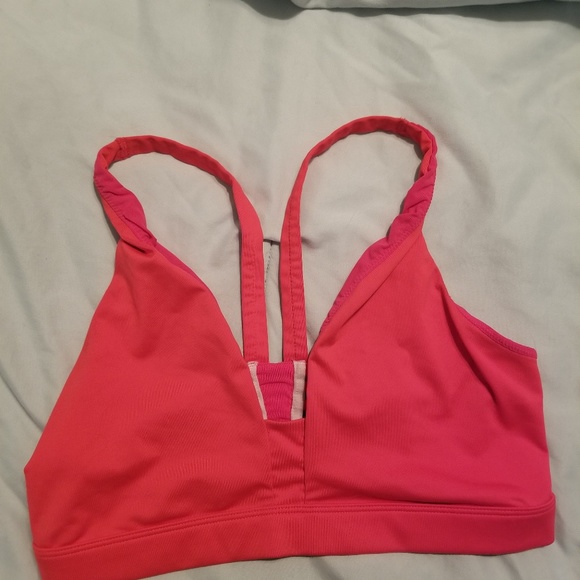 VS bra bundle - Picture 3 of 4